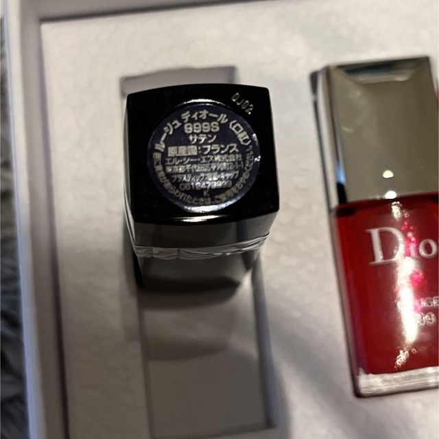 Christian Dior(クリスチャンディオール)の【未使用】DIOR リップ　ネイル　ラゲージ　タグ　セット コスメ/美容のベースメイク/化粧品(口紅)の商品写真