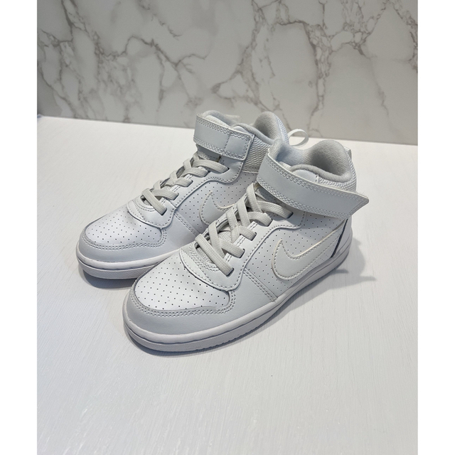 NIKE(ナイキ)のNIKEハイカットスニーカー (kids) キッズ/ベビー/マタニティのキッズ靴/シューズ(15cm~)(スニーカー)の商品写真