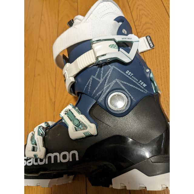 SALOMON(サロモン)のスキーブーツ23/23.5(2022/12購入品)専用バッグ付き スポーツ/アウトドアのスキー(ブーツ)の商品写真