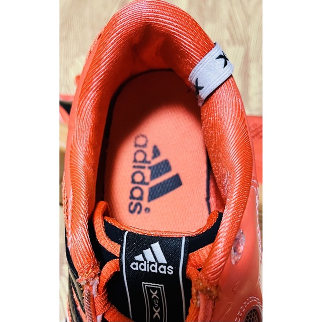 adidas(アディダス)のアディダスadidas スニーカー/体育館シューズ 25 ㎝(男女兼用)保管美品 スポーツ/アウトドアのサッカー/フットサル(シューズ)の商品写真