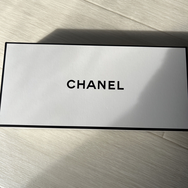 CHANEL(シャネル)のシャネル №5 サヴォン 石けん ロー オードゥ トワレット 1.5ml セット コスメ/美容のボディケア(ボディソープ/石鹸)の商品写真