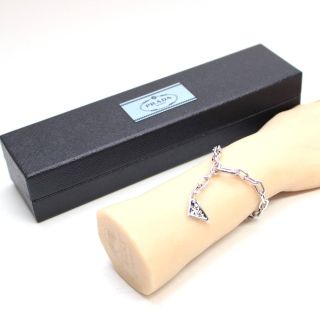 PRADA - 超超美品 PRADA プラダ レザー 編み込みデザイン ブレスレット ...