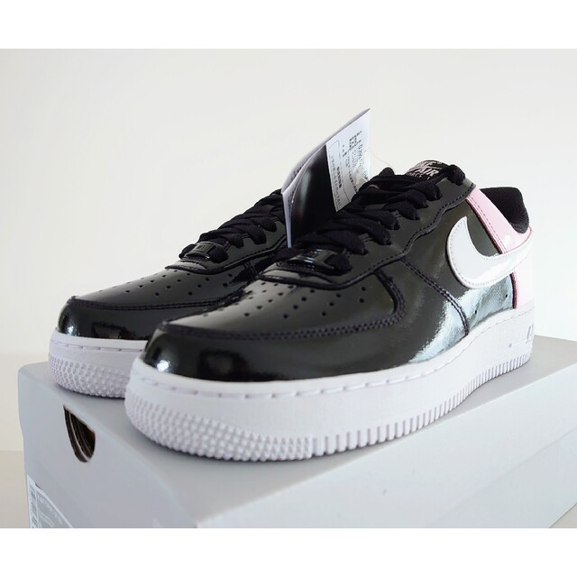 NIKE(ナイキ)の新品★NIKE AIR FORCE 1 '07 エアフォース ワン エナメル メンズの靴/シューズ(スニーカー)の商品写真