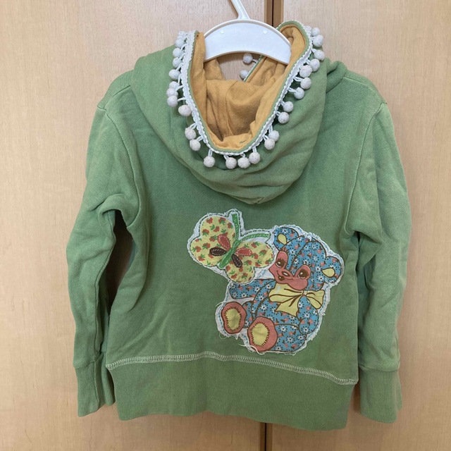 VANA VANA(バナバナ)のパーカー　プルオーバー キッズ/ベビー/マタニティのキッズ服女の子用(90cm~)(Tシャツ/カットソー)の商品写真