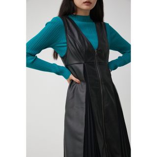 アズールバイマウジー(AZUL by moussy)のAZULbyMOUSSY プリーツスウィッチングジャンパースカート(ロングワンピース/マキシワンピース)