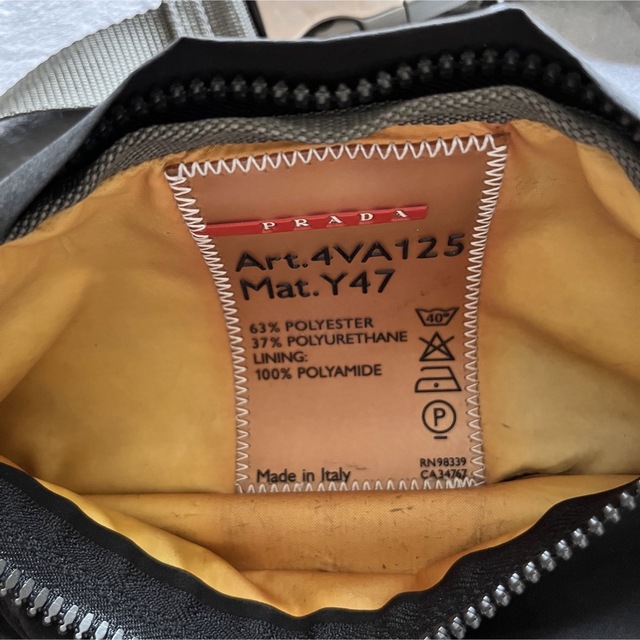 希少! 美品! PRADA プラダ ☆ 正規品 ウエストポーチ ボディ 希少! 美品! PRADA プラダ ☆ 正規品 ウエストポーチ ボディ