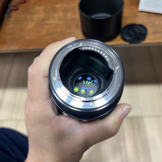 Sigma 70mm f2.8 DG MACRO スマホ/家電/カメラのカメラ(レンズ(単焦点))の商品写真