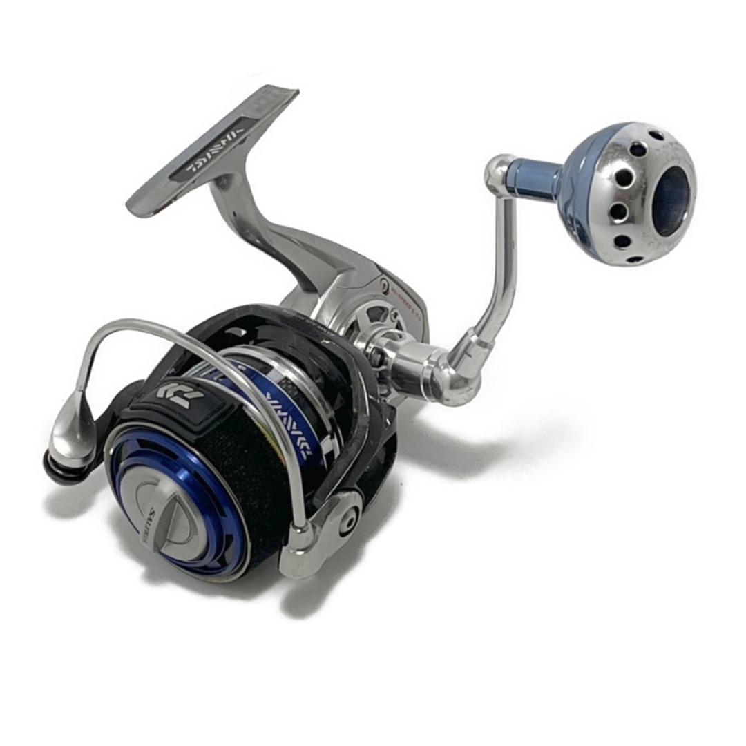 ★★DAIWA ダイワ SALTIGA4000H スピニングリール　本体のみ