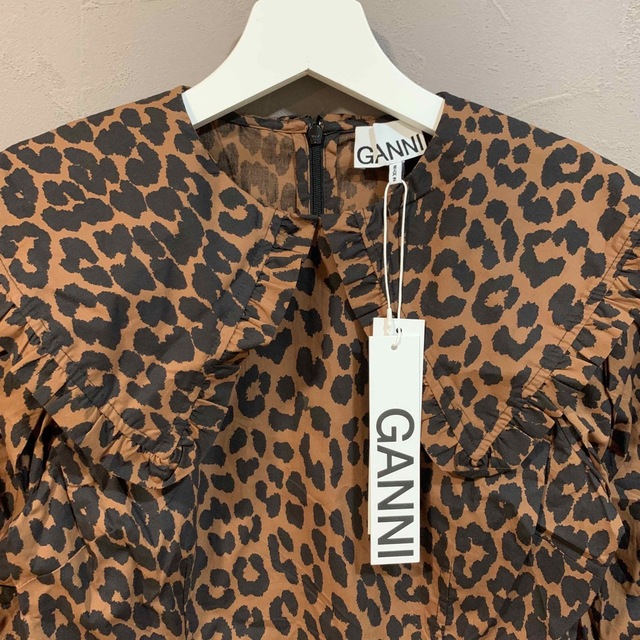 驚きの値段 未使用 GANNI ガニー 襟付きワンピース ブラウス