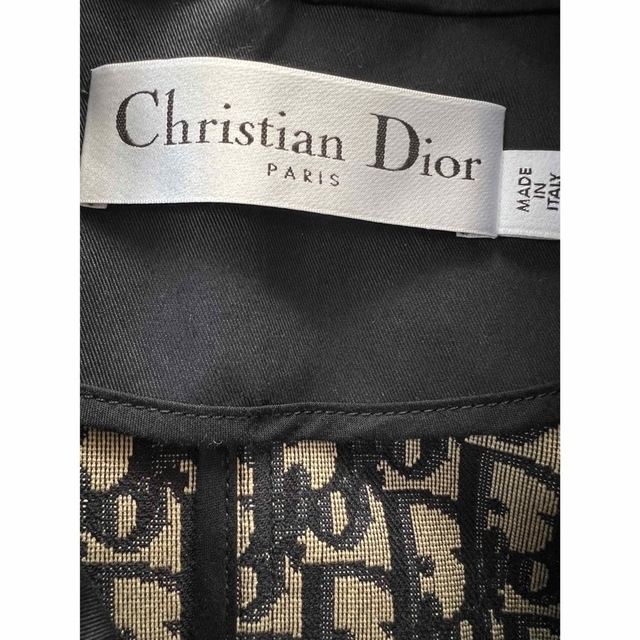 Christian Dior(クリスチャンディオール)のディオール　トレンチコート レディースのジャケット/アウター(トレンチコート)の商品写真