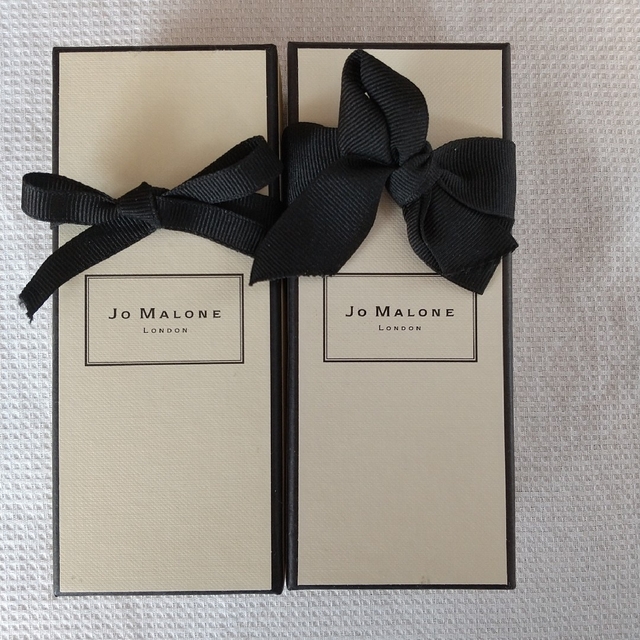 Jo Malone(ジョーマローン)のジョーマローン空き箱2点 インテリア/住まい/日用品の収納家具(ケース/ボックス)の商品写真