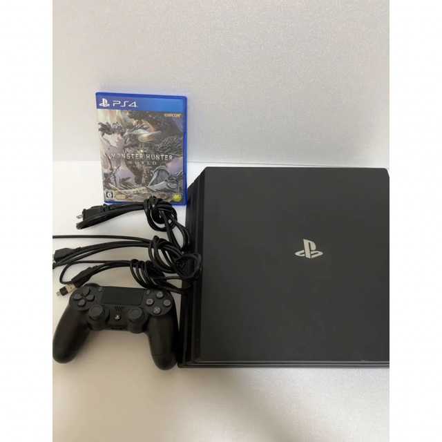 PS4 Pro CUH7100 本体　ソフト付