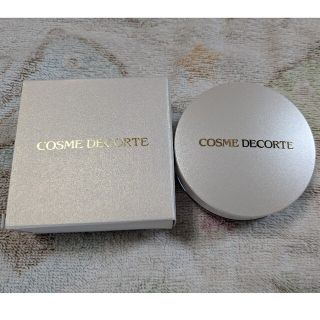 コスメデコルテ(COSME DECORTE)の【非売品】コスメデコルテ　フェイスパウダー(フェイスパウダー)