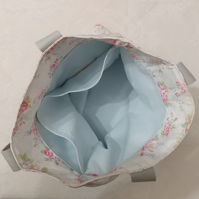 Cath Kidstonキャスキットソン　花柄トートバッグ レディースのバッグ(トートバッグ)の商品写真