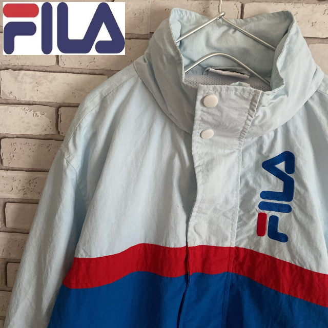 FILA(フィラ)の激レア FILA フィラ ナイロンジャケット 刺繍入り 企業ロゴ ミックカラーS メンズのジャケット/アウター(ナイロンジャケット)の商品写真