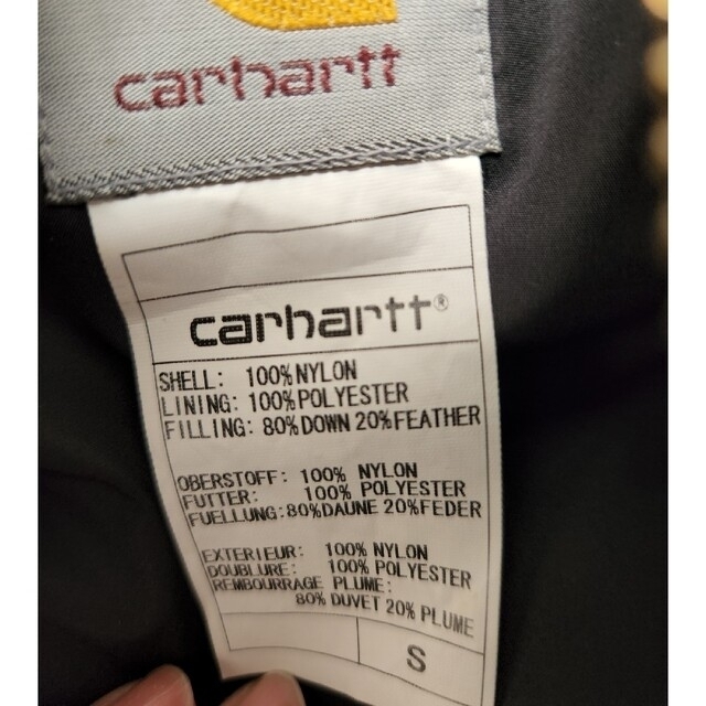 carhartt(カーハート)のダウンベスト レディースのジャケット/アウター(ダウンジャケット)の商品写真