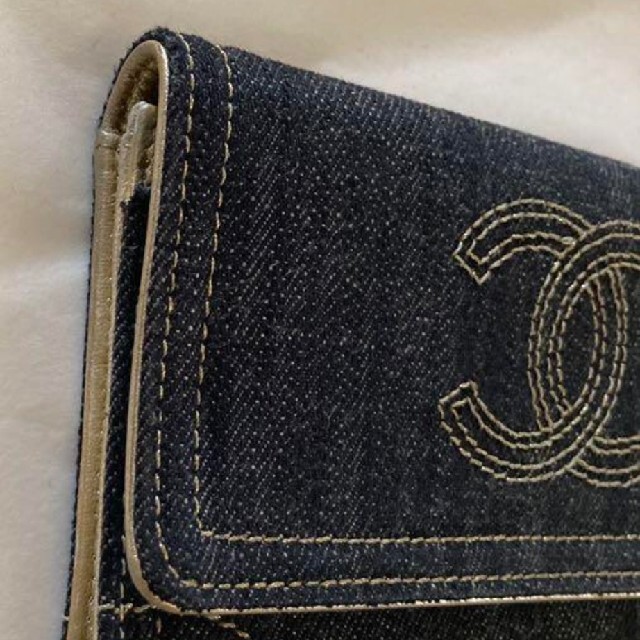 CHANEL(シャネル)のCHANELシャネル  デニム  財布 レディースのファッション小物(財布)の商品写真