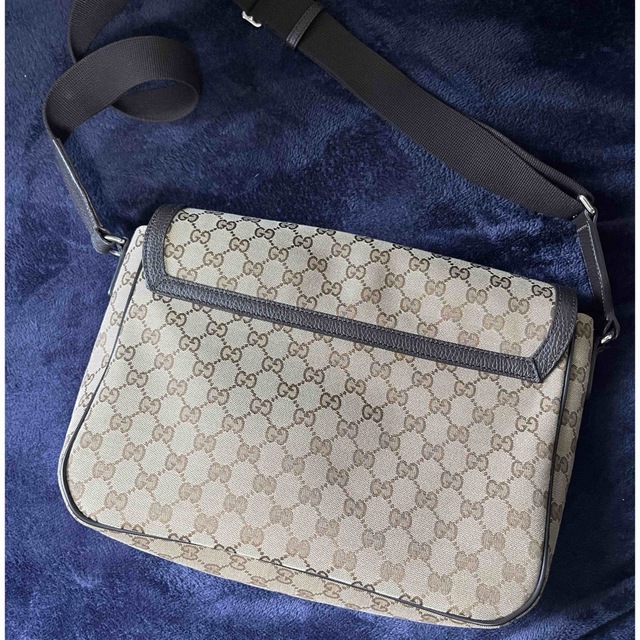 Gucci(グッチ)のGUCCI ショルダーバッグ GGキャンバス ベージュ メンズのバッグ(ショルダーバッグ)の商品写真