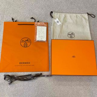 エルメス(Hermes)のHERMES ラッピングセット　袋　雨カバー付き(ラッピング/包装)