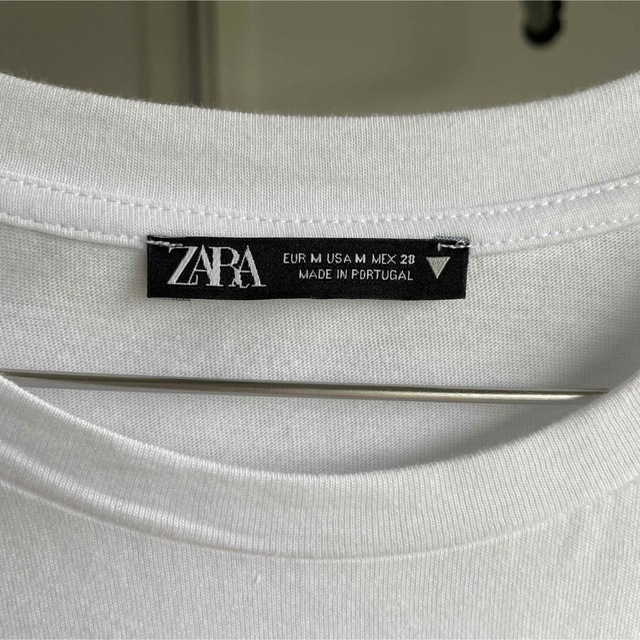ZARA(ザラ)の【ZARA】Tシャツ レディースのトップス(Tシャツ(半袖/袖なし))の商品写真