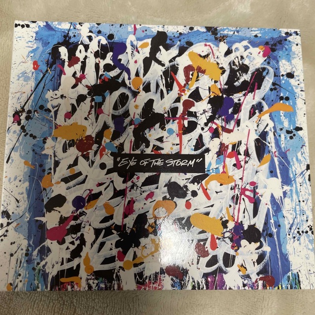 ONE OK ROCK(ワンオクロック)の美品】ONE OK  ROCK  "EYE OF THE STORM"ｱﾙﾊﾞﾑ エンタメ/ホビーのCD(ポップス/ロック(邦楽))の商品写真