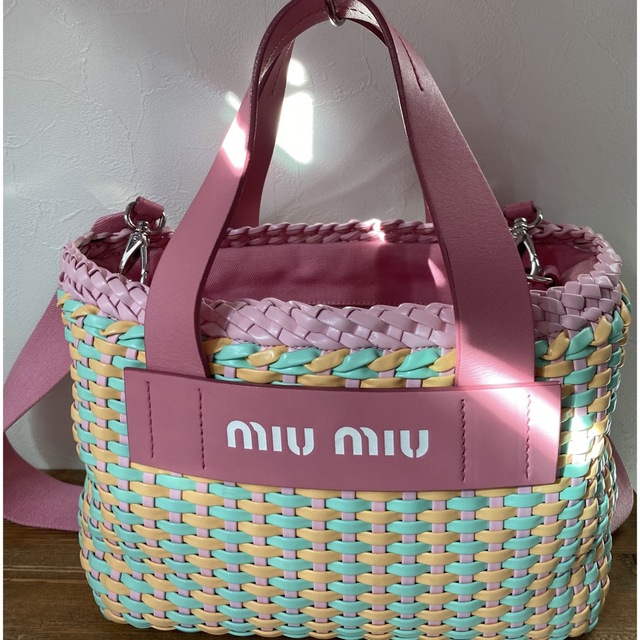 miumiu阪急popup直営店購入ピクニック