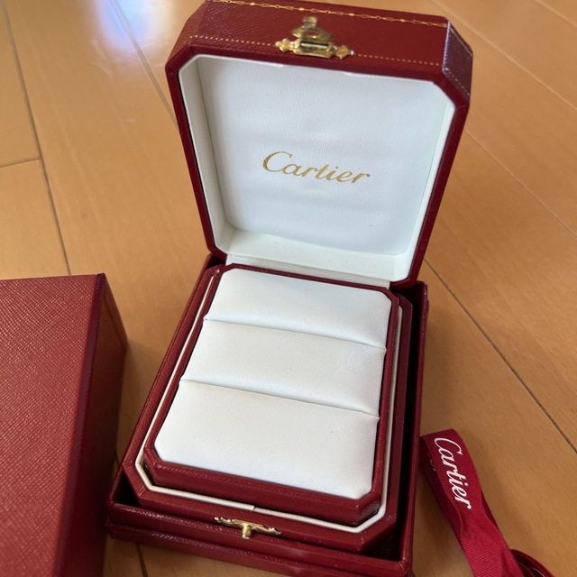 Cartier(カルティエ)のCartier カルティエ　空箱　2リング用 レディースのアクセサリー(リング(指輪))の商品写真