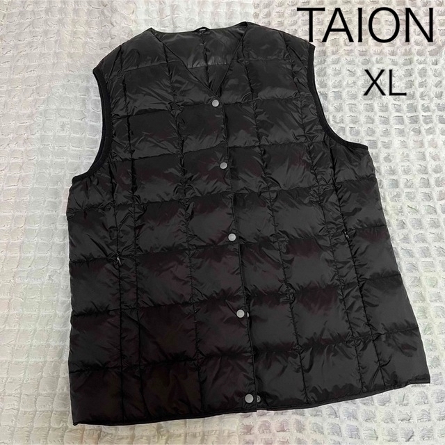 TAION(タイオン)のTAION  インナー　ダウンベスト　ブラック　woman XL レディースのジャケット/アウター(ダウンベスト)の商品写真