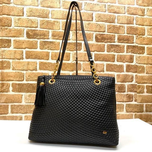 BALLY キルティング チェーン ショルダーバック 5323 | フリマアプリ ラクマ