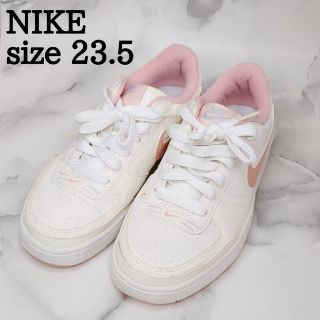 ナイキ(NIKE)の【さくらん様専用】美品✨ NIKE ナイキ スニーカー 白 ピンク 23.5(スニーカー)