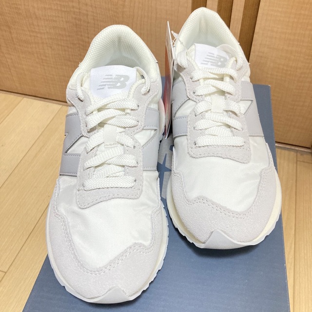 ◎新品 ニューバランス WS237JB1 ホワイト