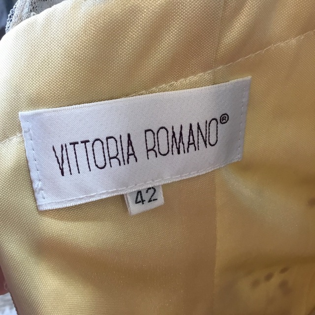 SELF PORTRAIT(セルフポートレイト)の新品☆ VITTORIA ROMANO  サイズ　42 レディースのワンピース(ひざ丈ワンピース)の商品写真
