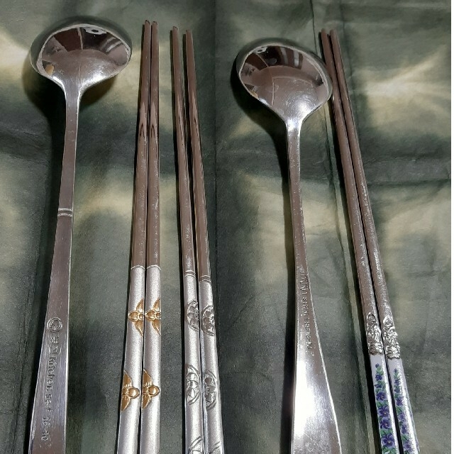 韓国お箸&スプーンセットの通販 by とも's shop|ラクマ 韓国お箸&スプーンセットの通販 by とも's shop|ラクマ