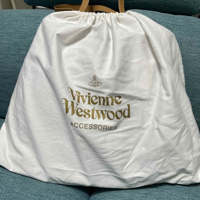 Vivienne Westwood(ヴィヴィアンウエストウッド)のVivienne Westwood ヴィヴィアンウエストウッド バッグ　新品  レディースのバッグ(トートバッグ)の商品写真