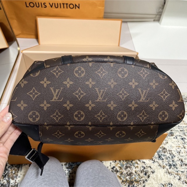 LOUIS VUITTON クリストファー リュック