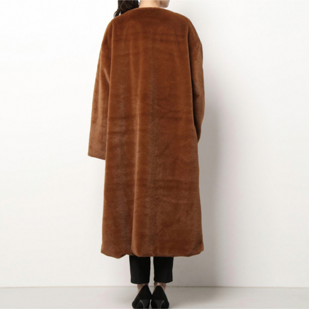 Bou Jeloud(ブージュルード)のエコファーロングコート ブラウン レディースのジャケット/アウター(毛皮/ファーコート)の商品写真