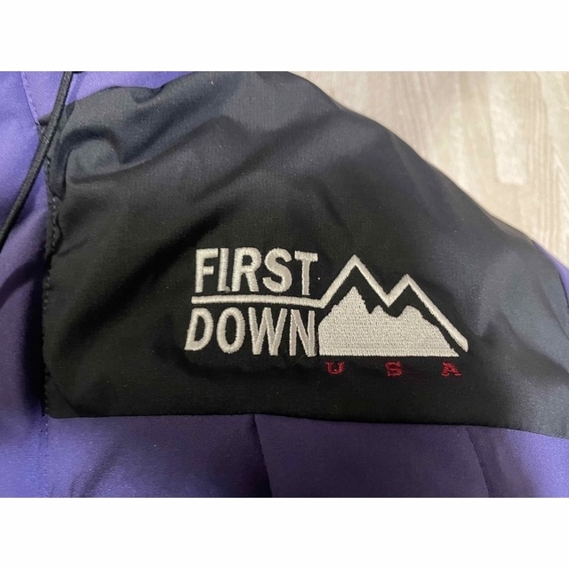 FIRST DOWN(ファーストダウン)のファーストダウン　紫　パープル　L メンズのジャケット/アウター(ダウンジャケット)の商品写真