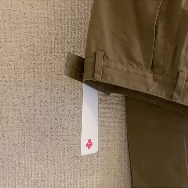 1LDK SELECT(ワンエルディーケーセレクト)の柴田ひかり　work pants  beige レディースのパンツ(ワークパンツ/カーゴパンツ)の商品写真