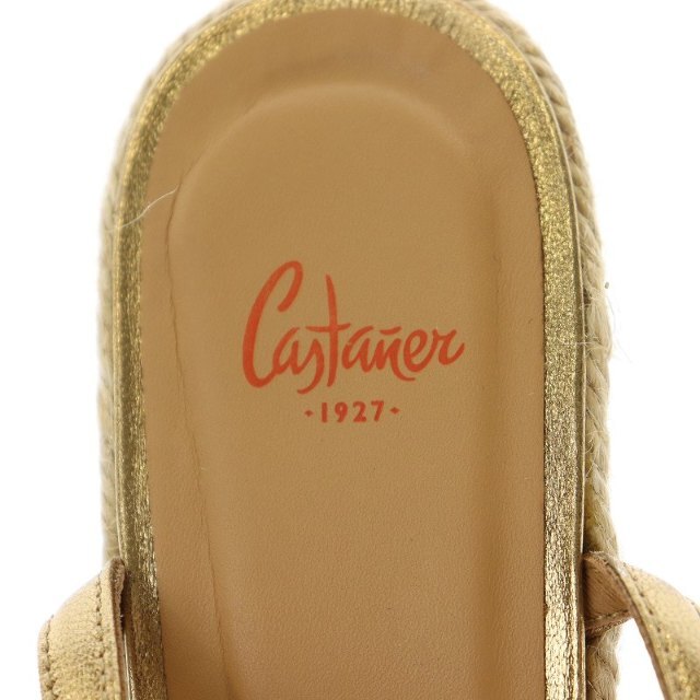 Castaner(カスタニエール)のカスタニエール グロリア ストラップサンダル 25.5 ゴールド ベージュ レディースの靴/シューズ(サンダル)の商品写真
