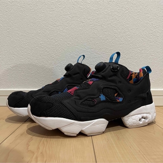 Reebok(リーボック)のReebok INSTAPUMP FURY リーボック インスタポンプフューリー メンズの靴/シューズ(スニーカー)の商品写真