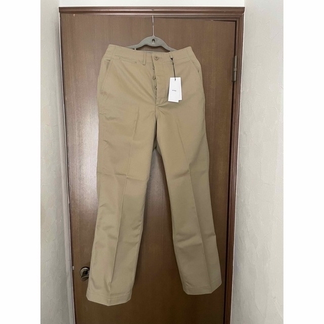 HYKE(ハイク)の未使用　HYKE 今期22A/W T/C TWILL ARMY CHINOS レディースのパンツ(ワークパンツ/カーゴパンツ)の商品写真