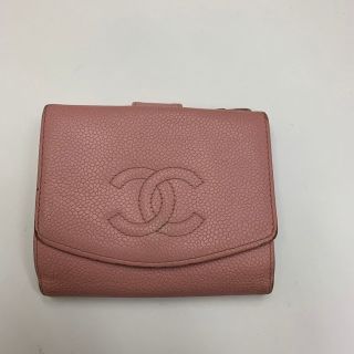 シャネル(CHANEL)のCHANELのピンク色の二つ折り財布(財布)