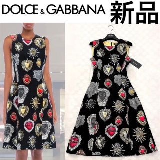 ドルチェアンドガッバーナ(DOLCE&GABBANA)の【新品、タグ付き】DOLCE&GABBANA ハート柄　高級ジャガードワンピース(ひざ丈ワンピース)