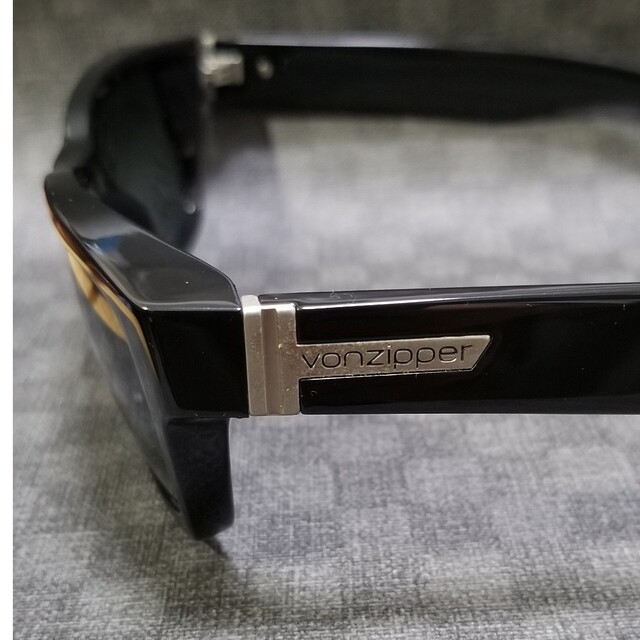 VONZIPPER(ボンジッパー)のvonzipper  FULTON 　サングラスのみ メンズのファッション小物(サングラス/メガネ)の商品写真