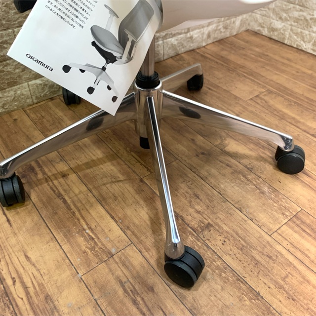 【美品】【お買い得!】オカムラ シルフィー 肘なし ハイバック 背メッシュ ⅱ 6