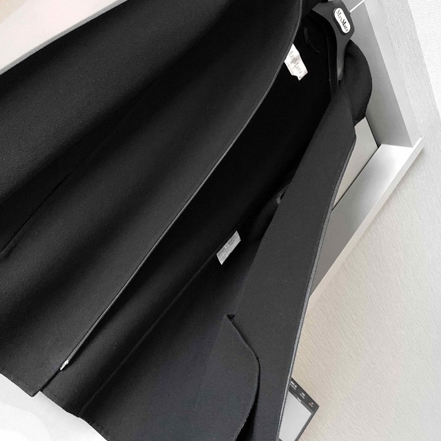 Max Mara(マックスマーラ)の極綺麗‼️最高級 白タグ ダブルフェイス ピュアウール100% コート レディースのジャケット/アウター(ロングコート)の商品写真