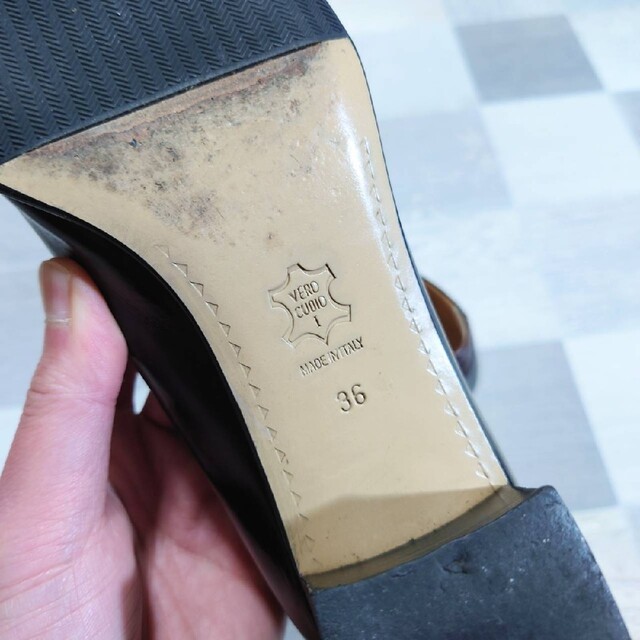 FUTABAYA イタリア製 レザー スクエアトゥ チャンキー ヒール パンプス レディースの靴/シューズ(ハイヒール/パンプス)の商品写真