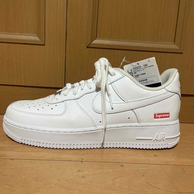 Supreme(シュプリーム)のSupreme × Nike Air Force 1 Low "White" メンズの靴/シューズ(スニーカー)の商品写真