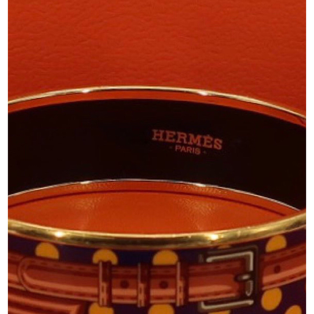 HERMES エルメス　バングル　エナメル GHW ベルト デザイン