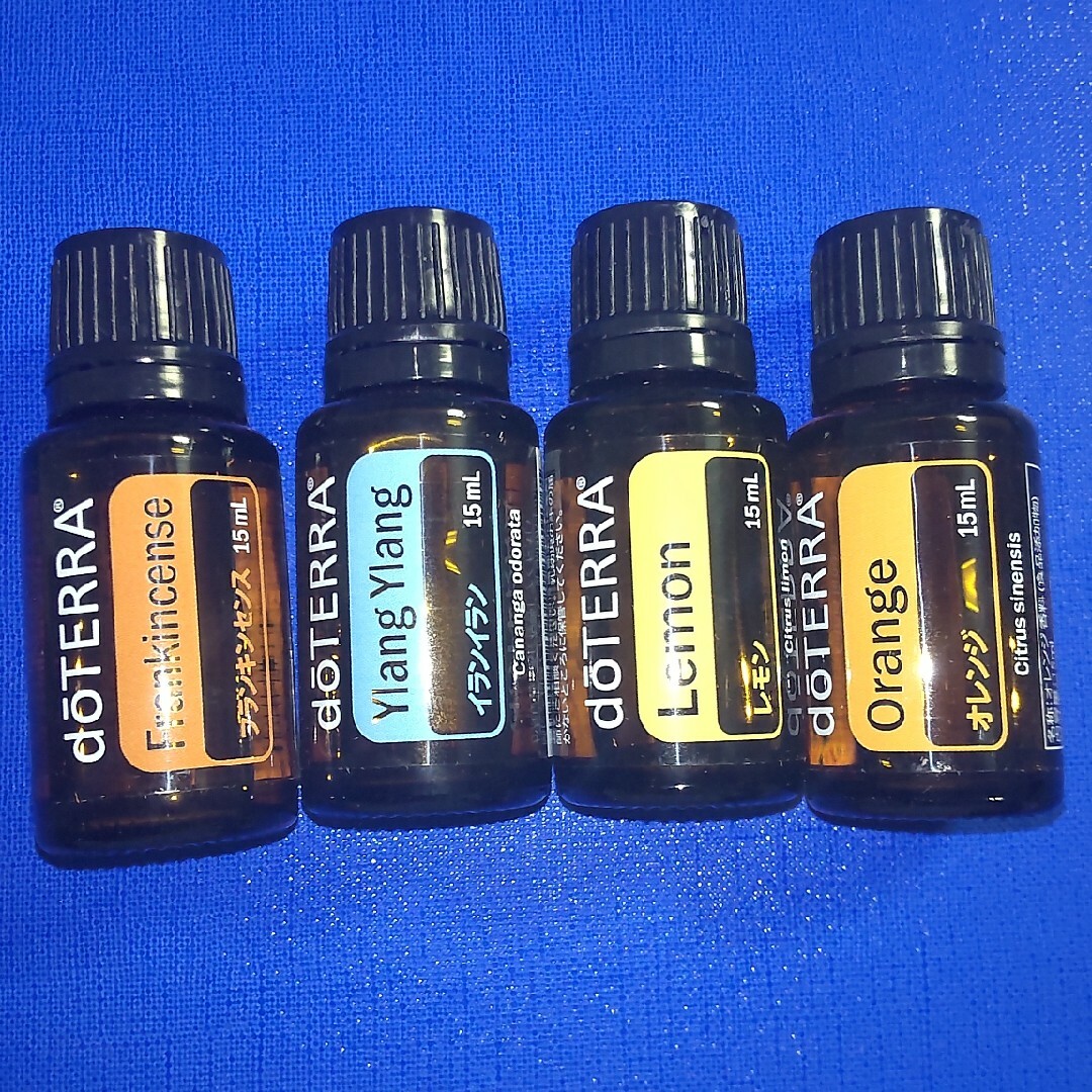 doTERRA(ドテラ)のドテラ　4セット コスメ/美容のリラクゼーション(エッセンシャルオイル（精油）)の商品写真